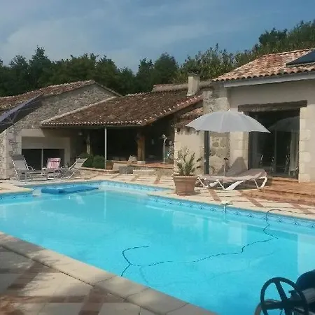 Holiday home Bienvenue Au Gite Du Caillou Montagnac-sur-Auvignon